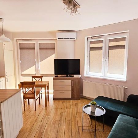 Apartament Mlynarska Piła Kültér fotó