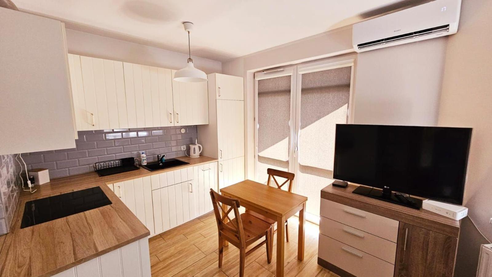 Apartament Mlynarska Piła Kültér fotó